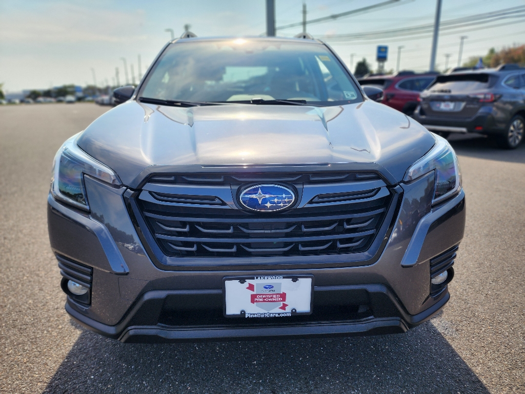 2023 Subaru Forester Limited photo 20