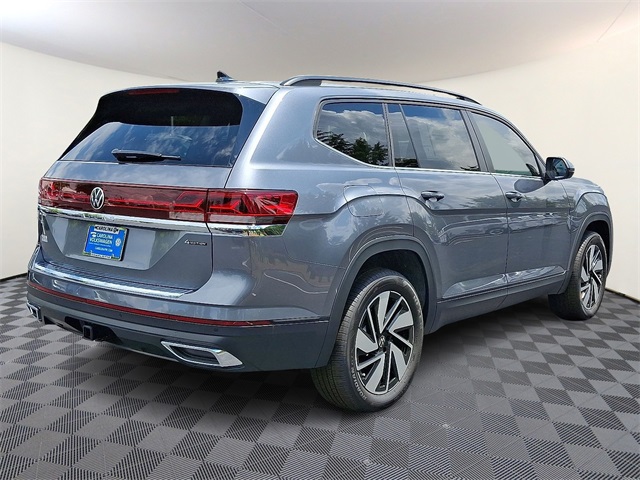 2025 Volkswagen Atlas SE Technology photo 6