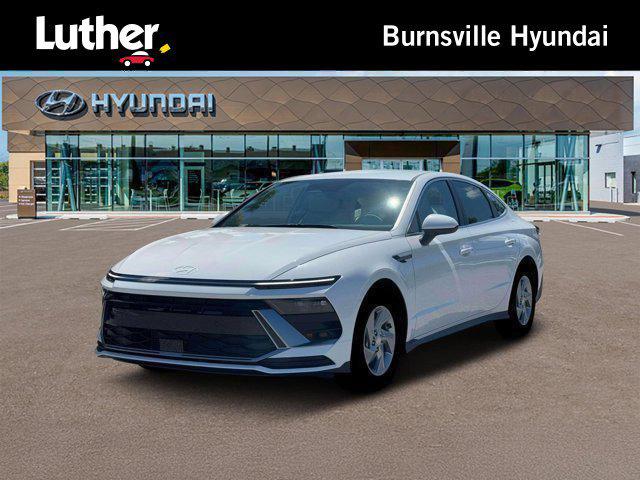 2026 Hyundai Sonata SE's photo