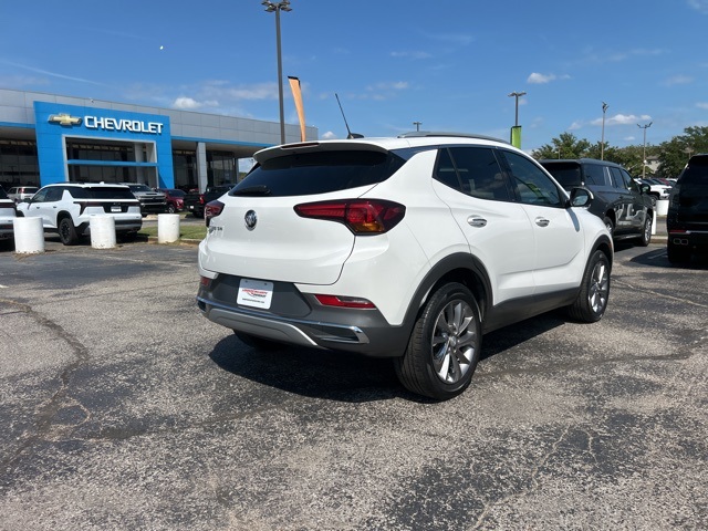 2023 Buick Encore GX Essence photo 2
