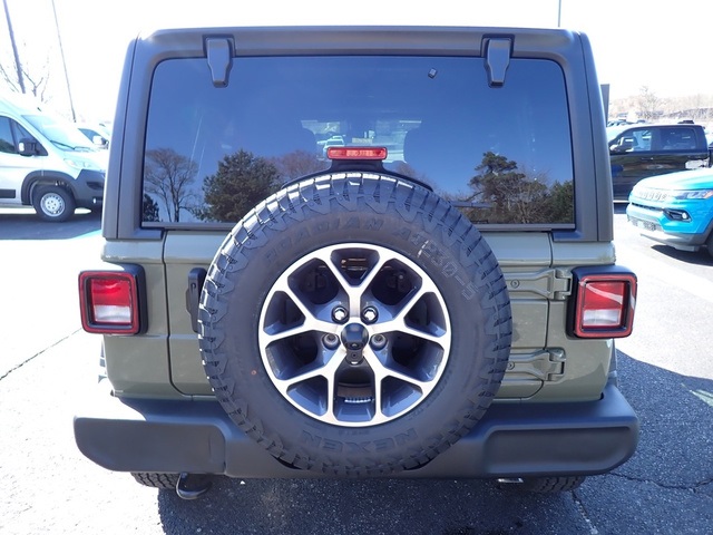 2025 Jeep Wrangler Sport S photo 4