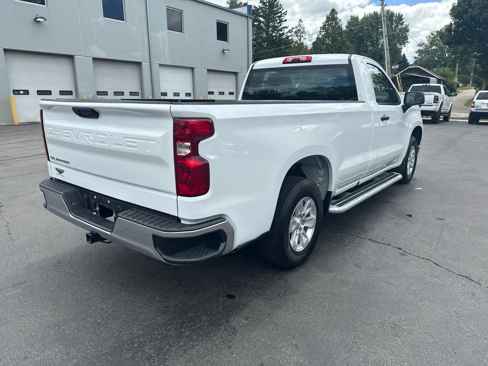 2024 Chevrolet Silverado 1500 Work Truck photo 3