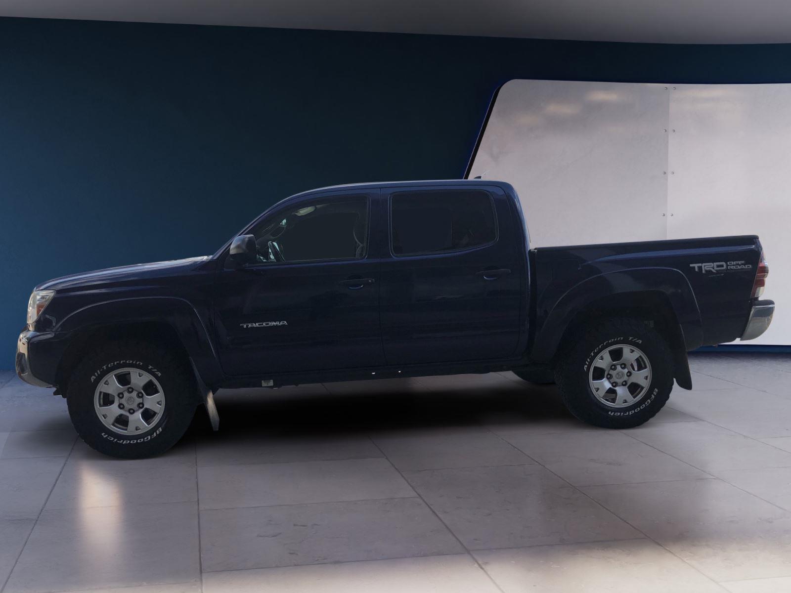2012 Toyota Tacoma PreRunner V6 Double Cab photo 2