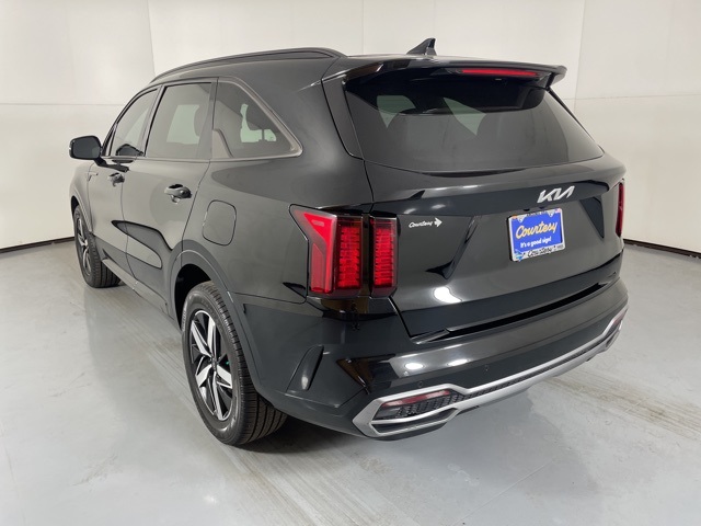 2023 Kia Sorento EX photo 2