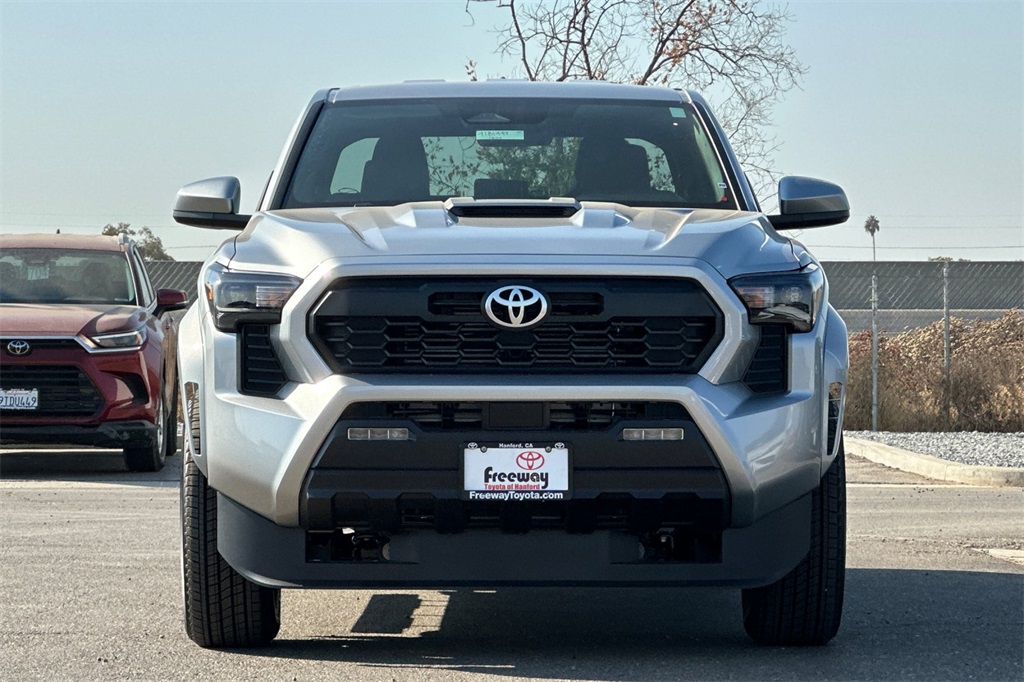 2025 Toyota Tacoma TRD Sport 4x4 Double Cab photo 9