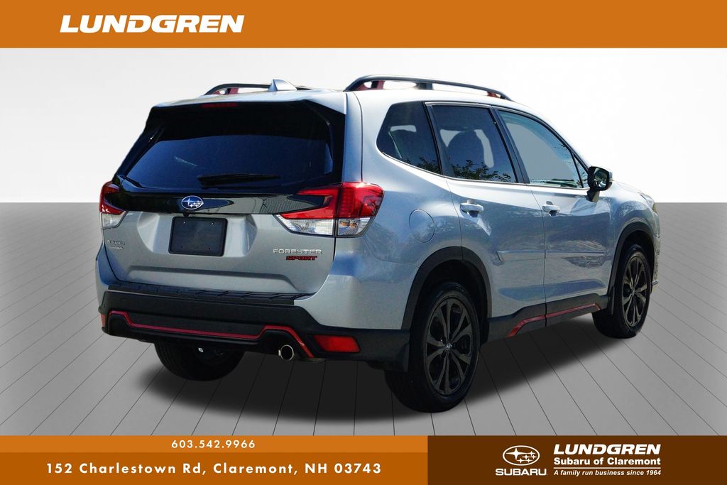 2023 Subaru Forester Sport photo 3