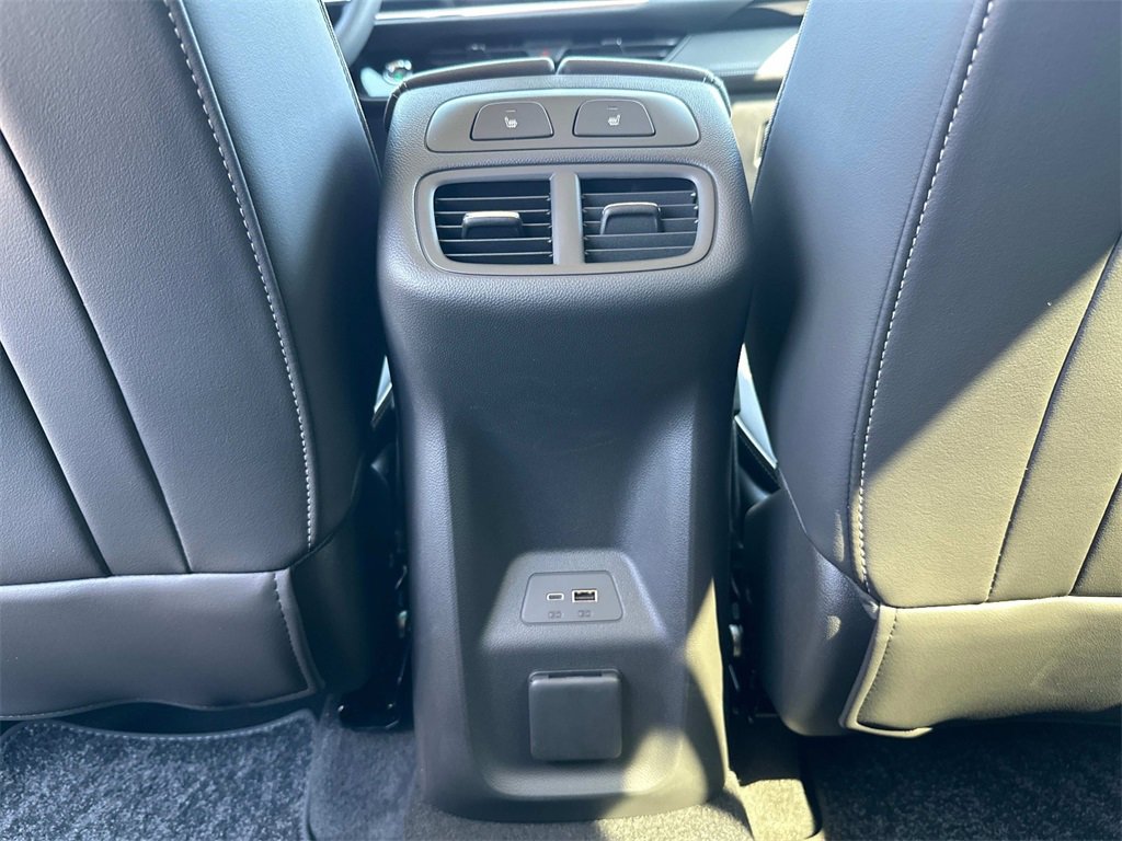 2025 Buick Envision Avenir photo 13