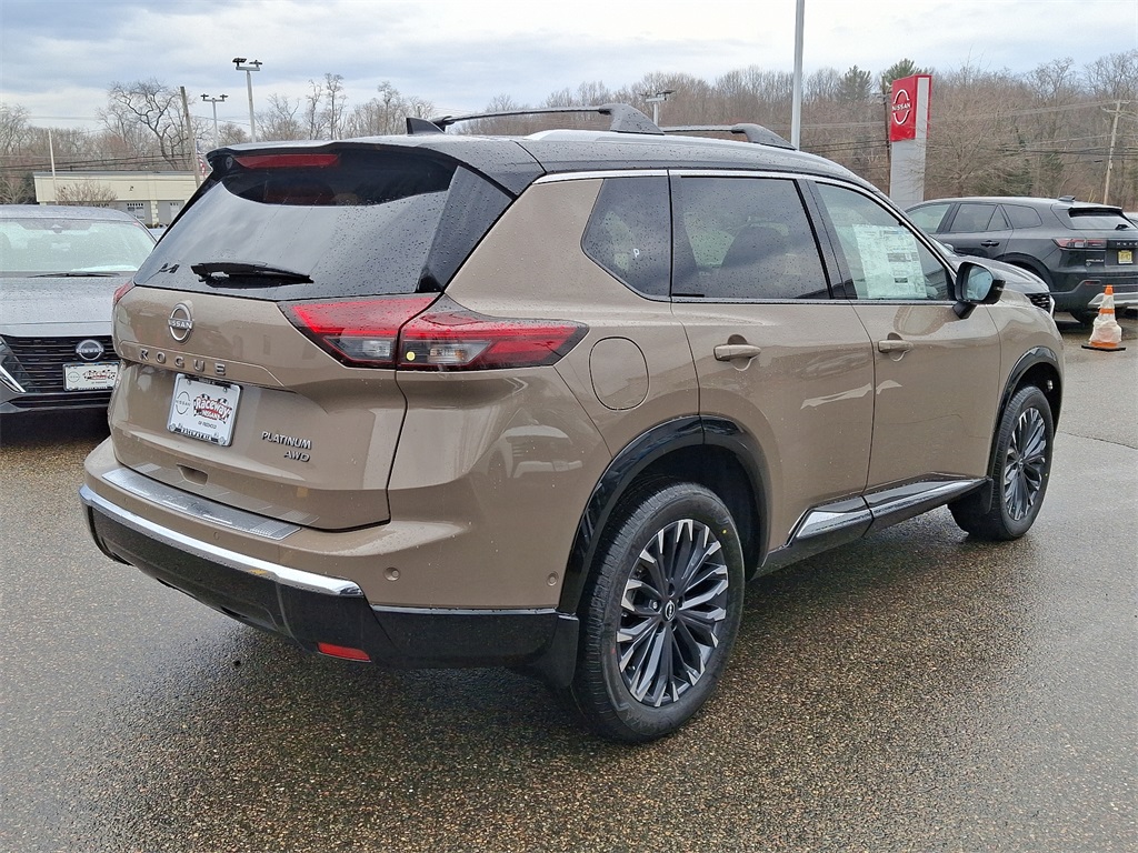 2025 Nissan Rogue Platinum photo 7