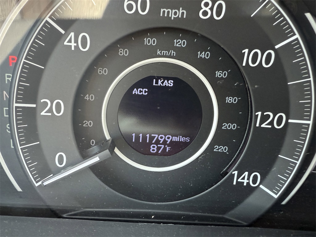 2016 Honda CR-V Touring photo 3