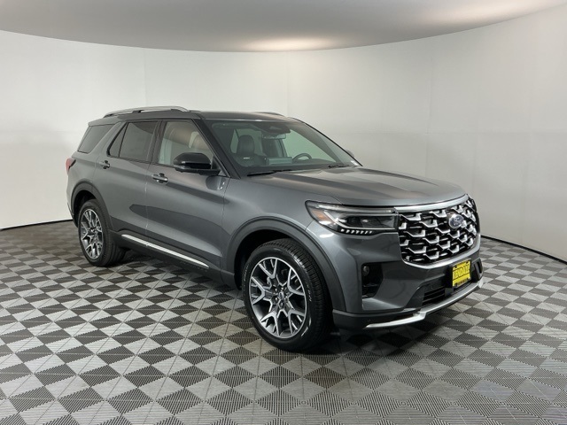 2025 Ford Explorer Platinum photo 3