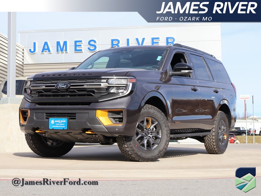 2025 Ford Expedition Tremor's photo