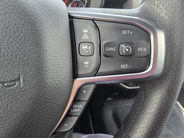 2026 Ram 1500 Tradesman photo 7