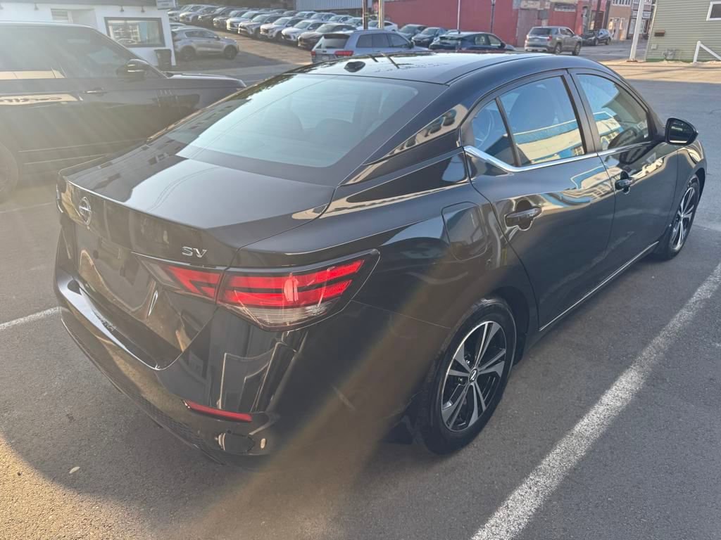 2021 Nissan Sentra SV photo 2