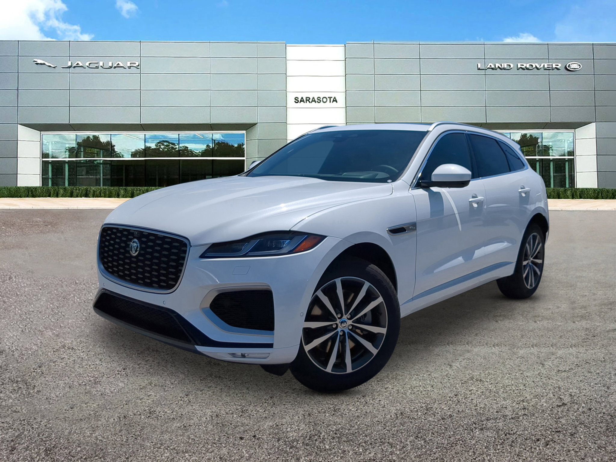 2026 Jaguar F-Pace R-Dynamic S's photo