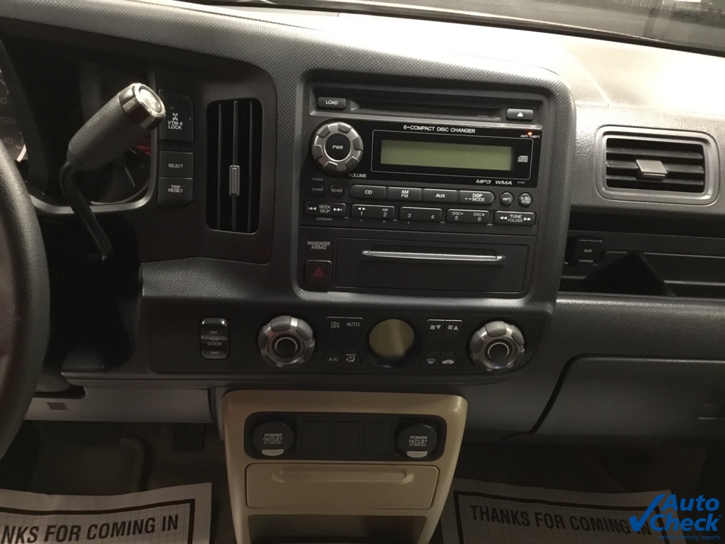2012 Honda Ridgeline RTS photo 40
