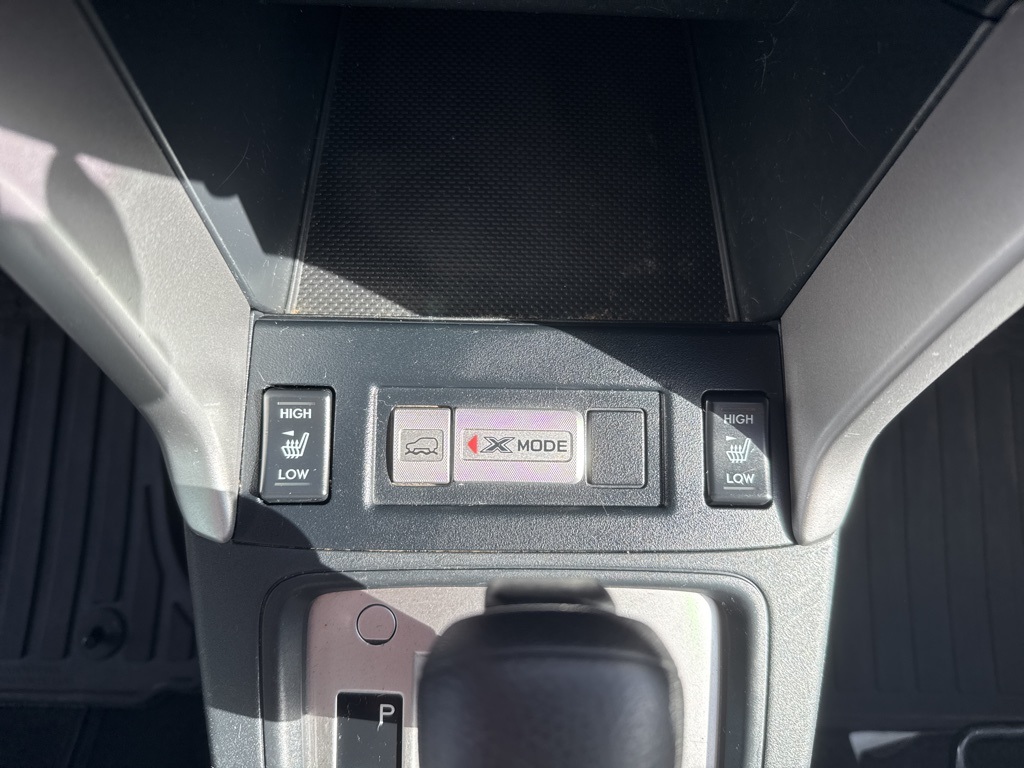 2017 Subaru Forester 2.5i Premium photo 34