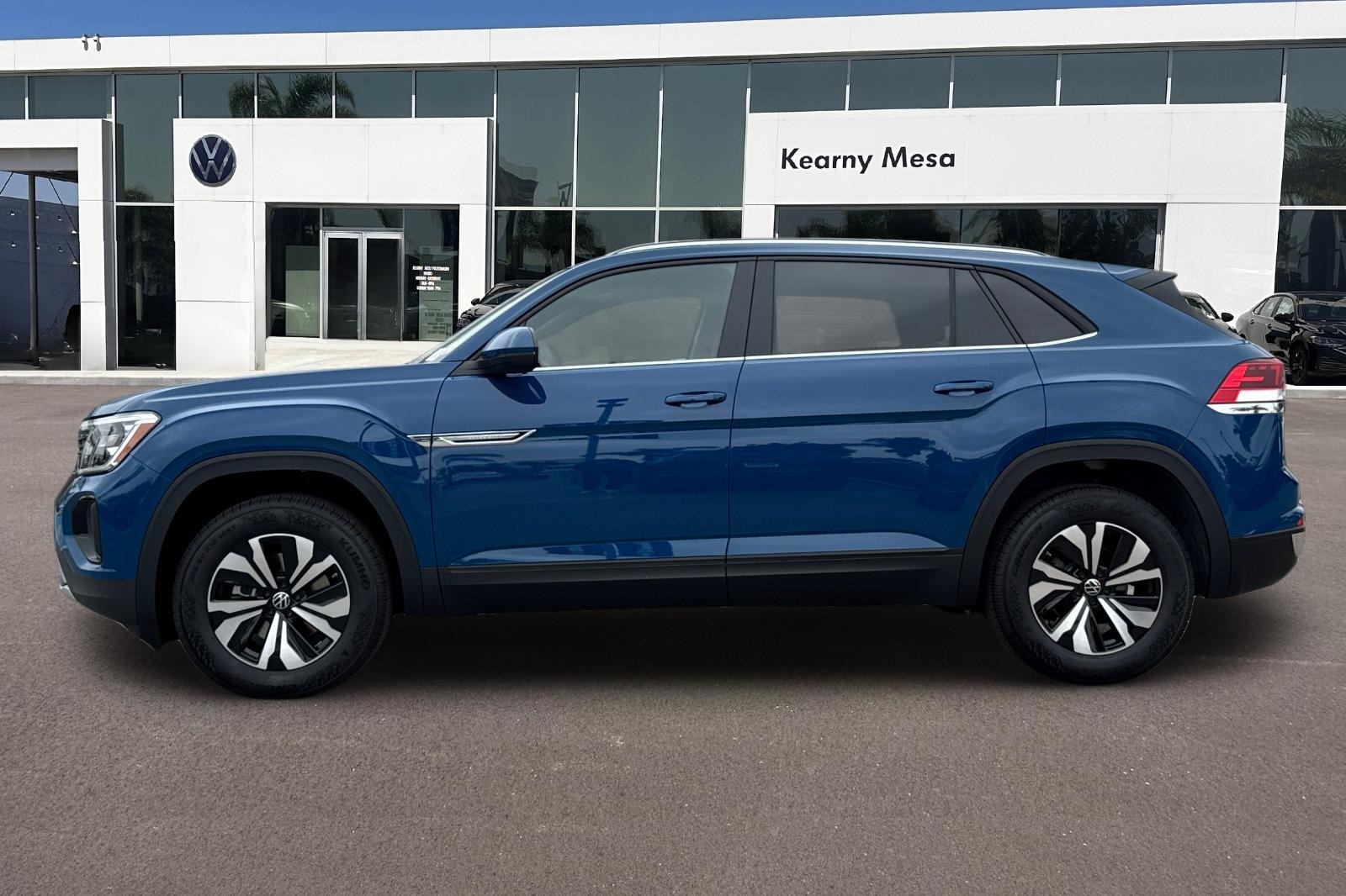 2025 Volkswagen Atlas Cross Sport SE photo 7