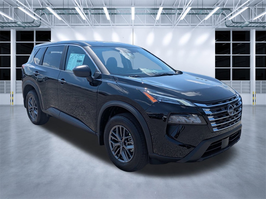 2026 Nissan Rogue S's photo