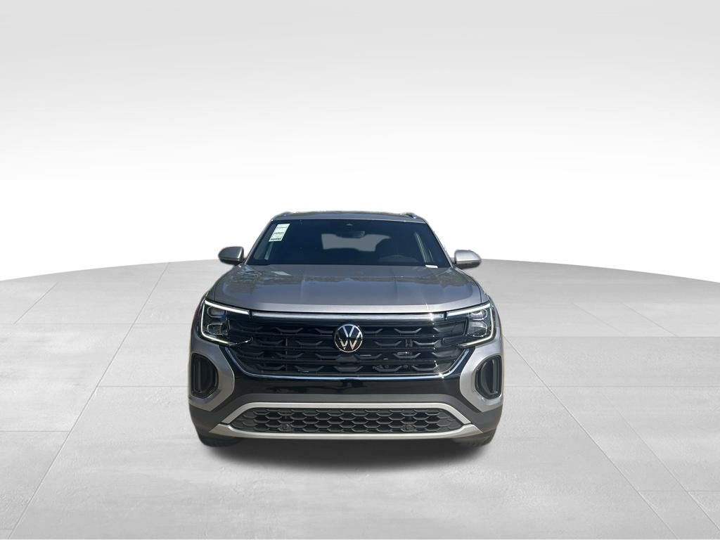 2026 Volkswagen Atlas Cross Sport SE photo 3
