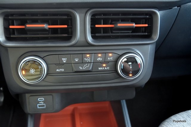 2022 Ford Maverick photo 16