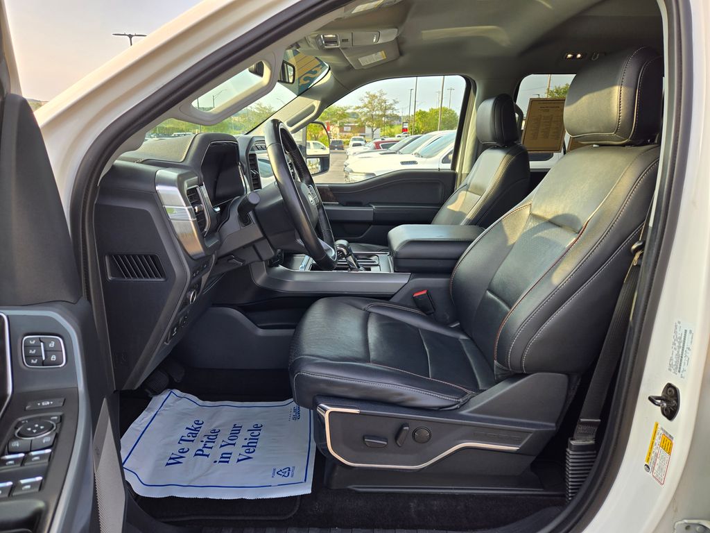 2022 Ford F-150 Lariat photo 12