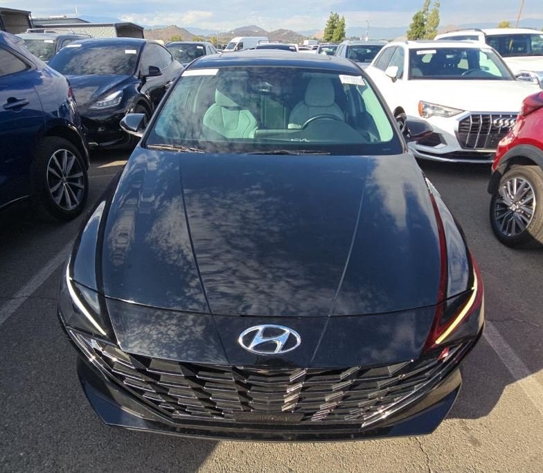 Used 2023 Hyundai Elantra Limited with VIN KMHLN4AJ3PU059930 for sale in Kansas City