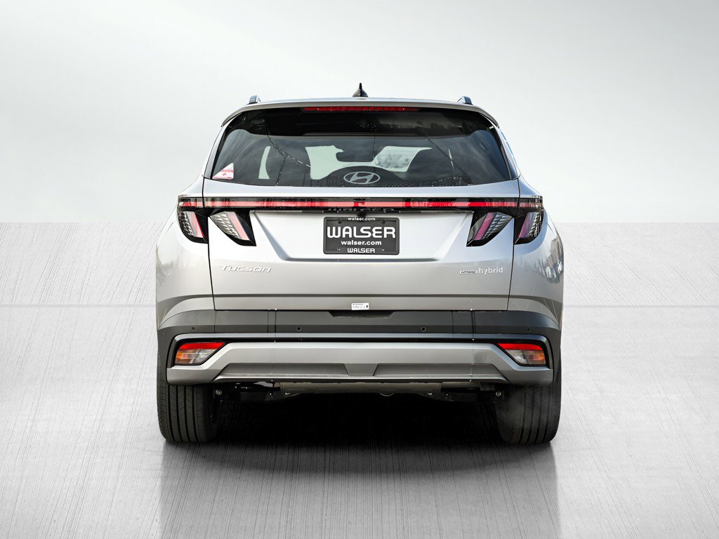 2026 Hyundai Tucson Hybrid Limited photo 2