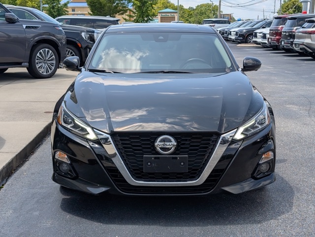 2019 Nissan Altima 2.5 Platinum photo 10