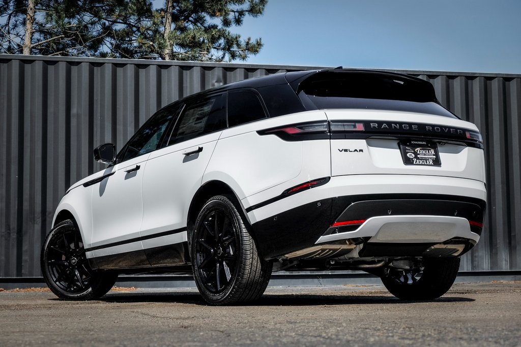 2026 Land Rover Range Rover Velar SE photo 2