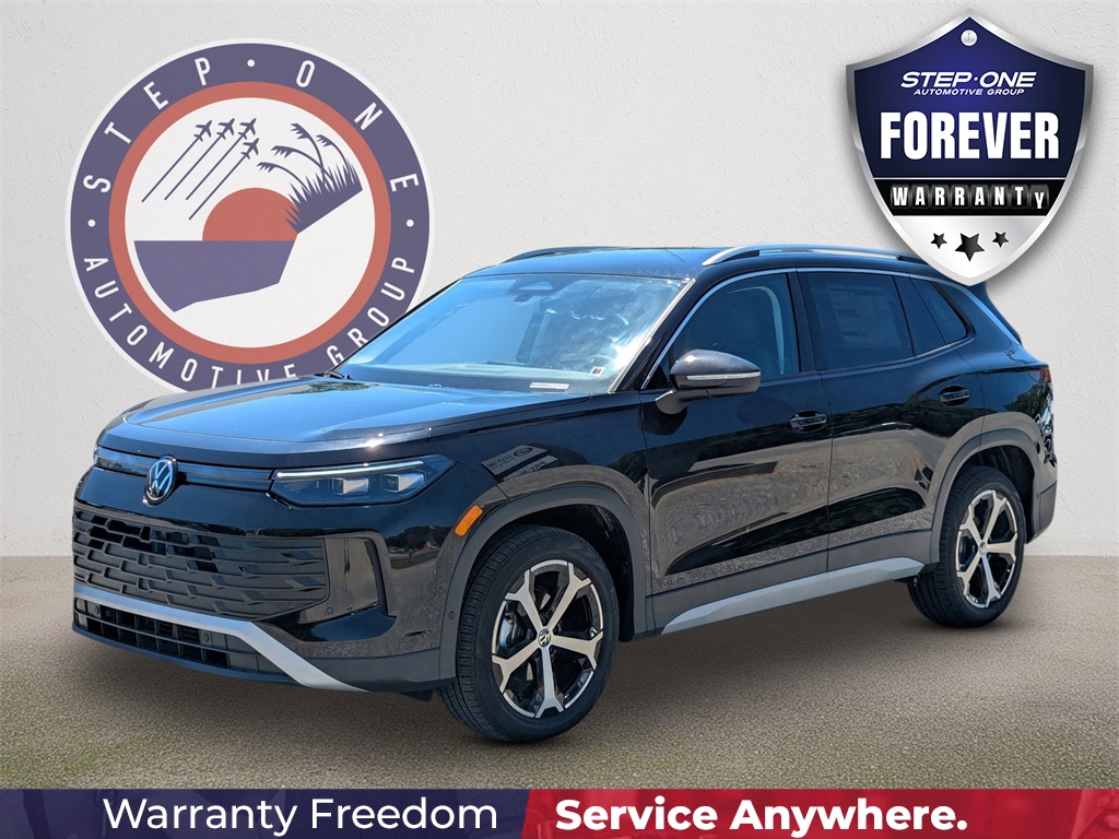2025 Volkswagen Tiguan SE's photo