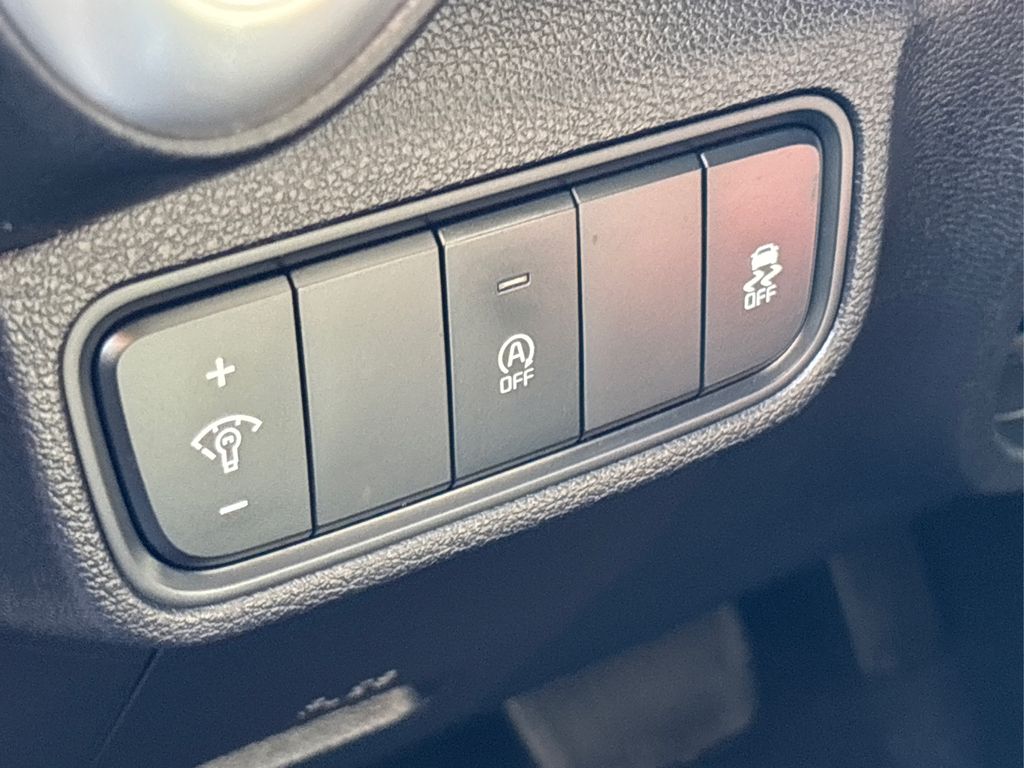 2022 Kia Soul LX photo 22