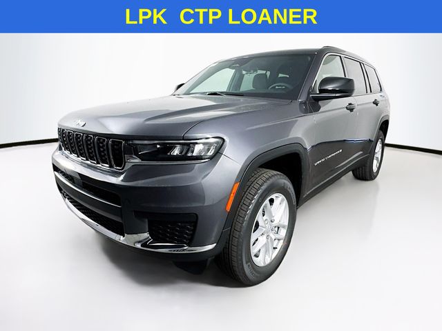 2025 Jeep Grand Cherokee Laredo X photo 3