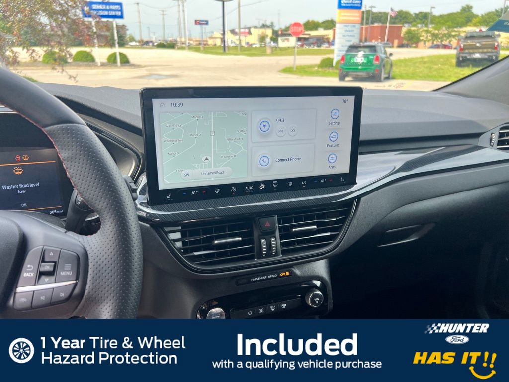 2024 Ford Escape Hybrid ST-Line Select photo 7