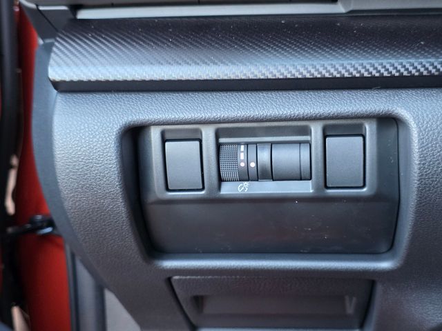 2025 Subaru Crosstrek Premium photo 33