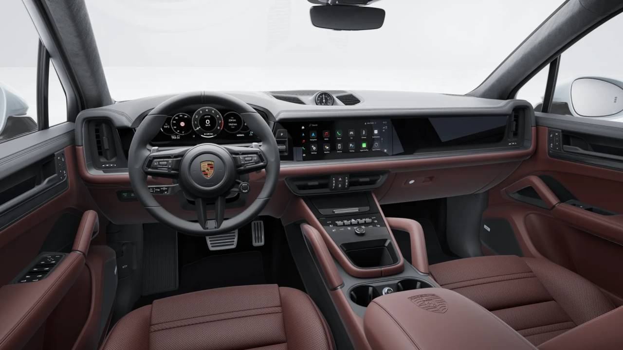 2025 Porsche Cayenne GTS photo 10