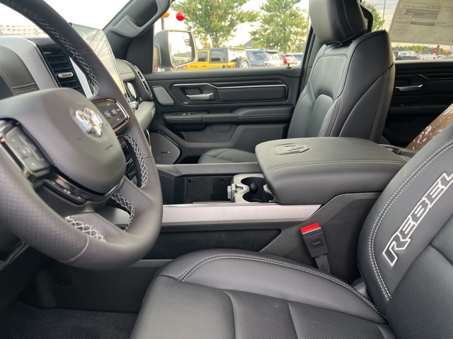 2026 Ram 1500 Rebel photo 4