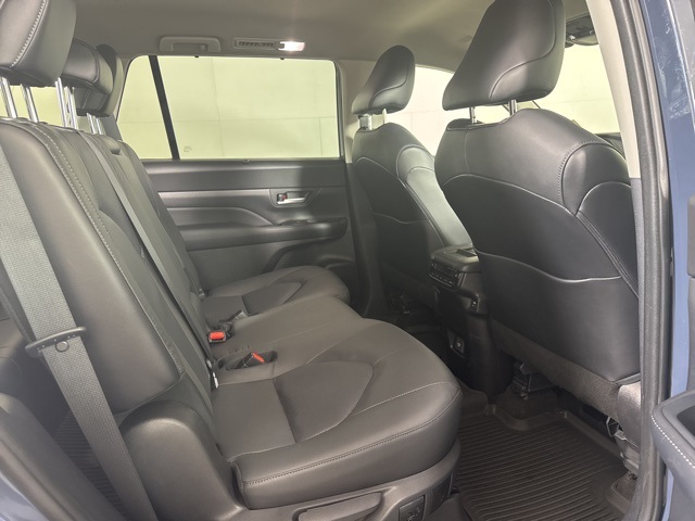 2024 Toyota Grand Highlander Limited photo 5