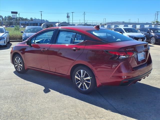 2025 Nissan Versa 1.6 SV photo 2