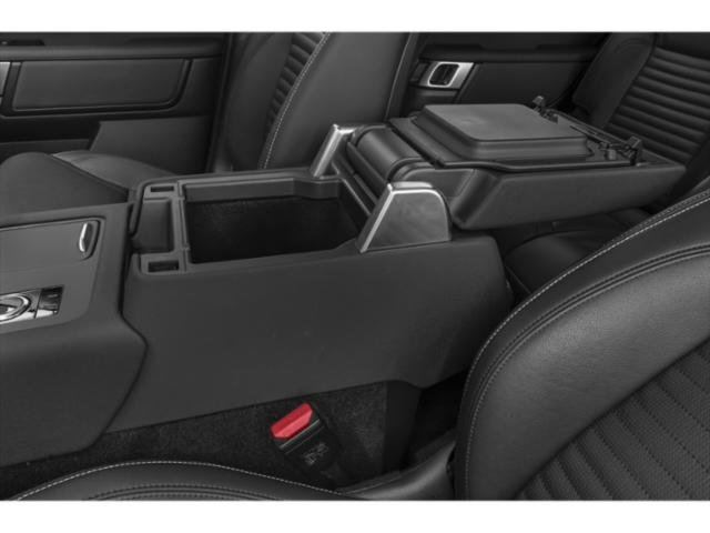 2023 Land Rover Discovery S R-Dynamic photo 17