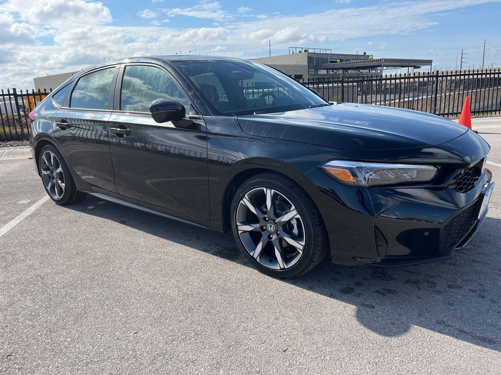 2026 Honda Civic Hatchback Touring Hybrid photo 2
