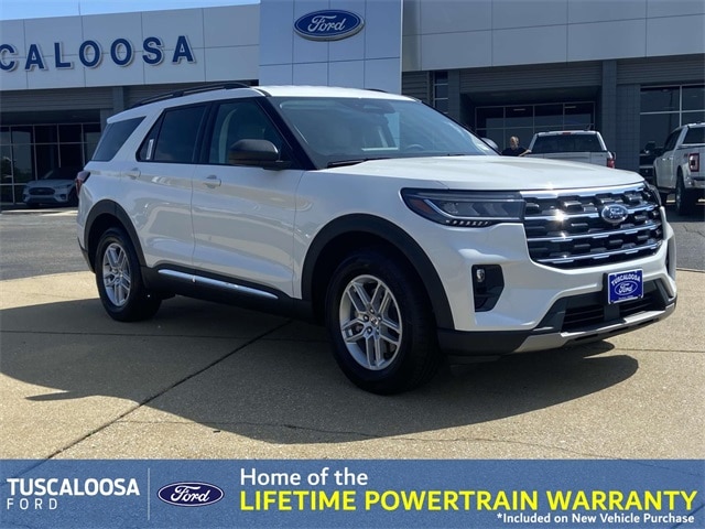 2025 Ford Explorer Active's photo