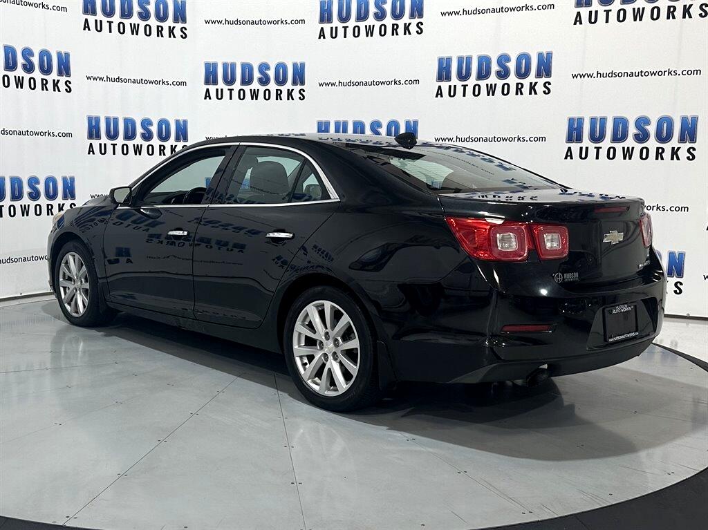 2013 Chevrolet Malibu LTZ photo 4