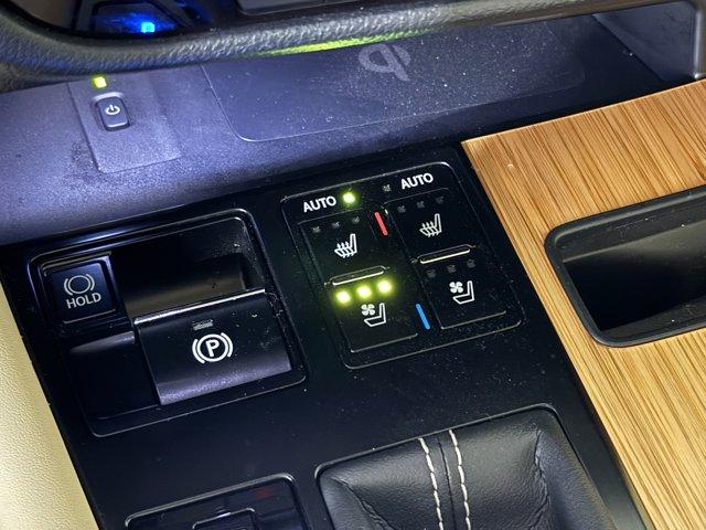 2022 Lexus RX 350L photo 27