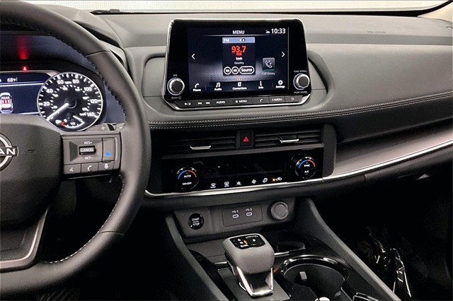 2025 Nissan Rogue SV photo 6