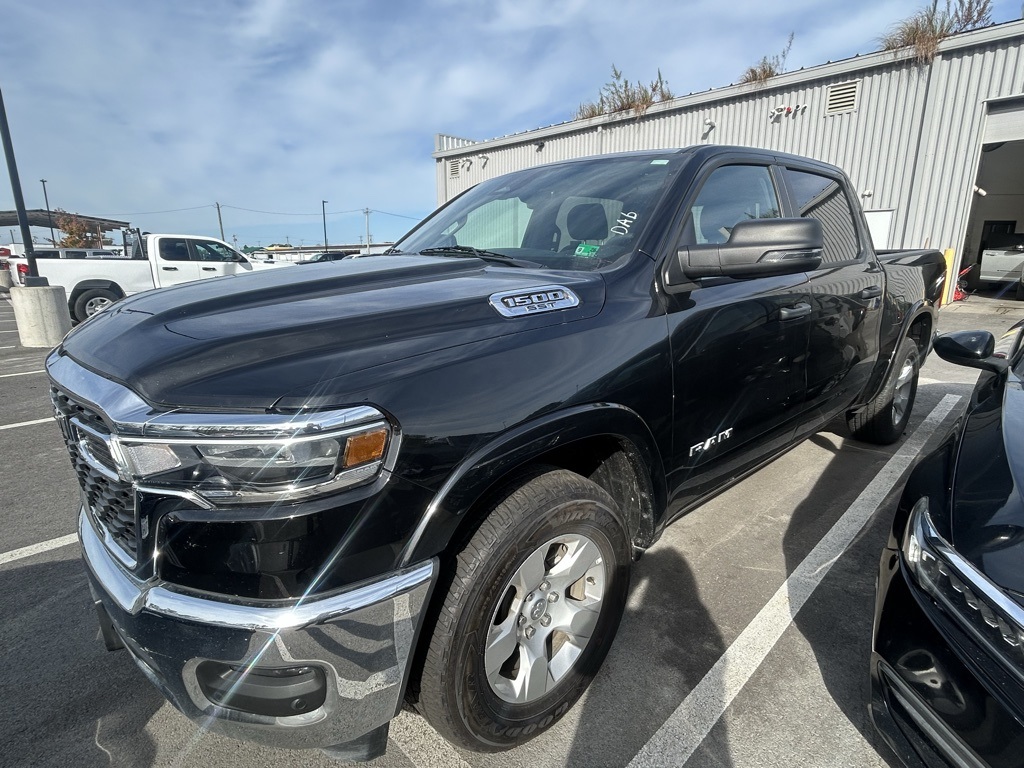 2025 Ram 1500 Big Horn Lone Star photo 3