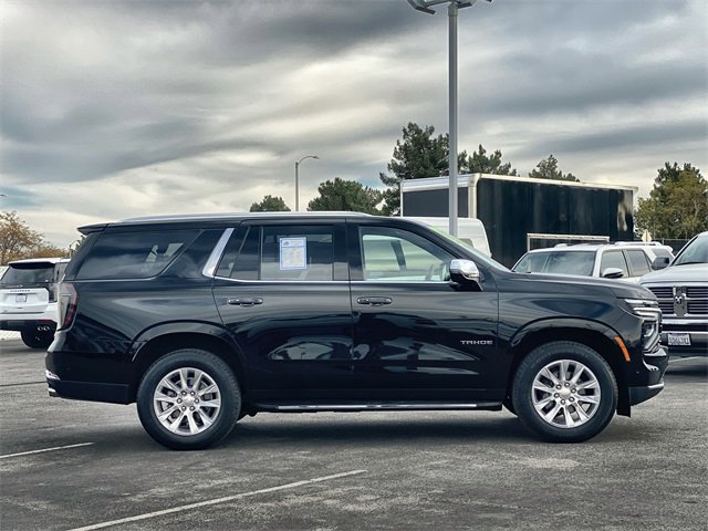 2025 Chevrolet Tahoe Premier photo 3