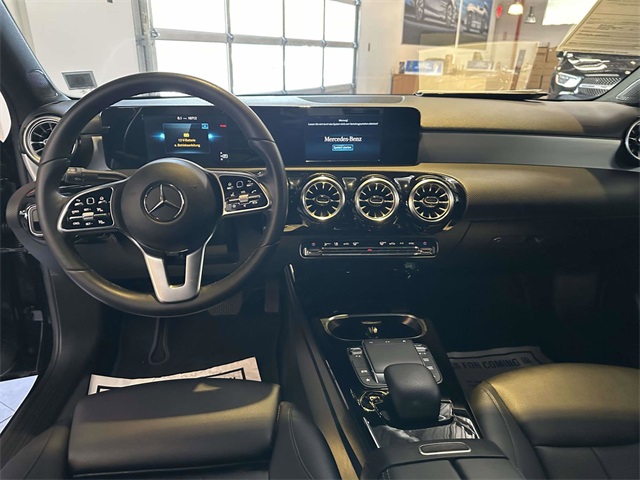 2022 Mercedes Benz A 220 4MATIC photo 16
