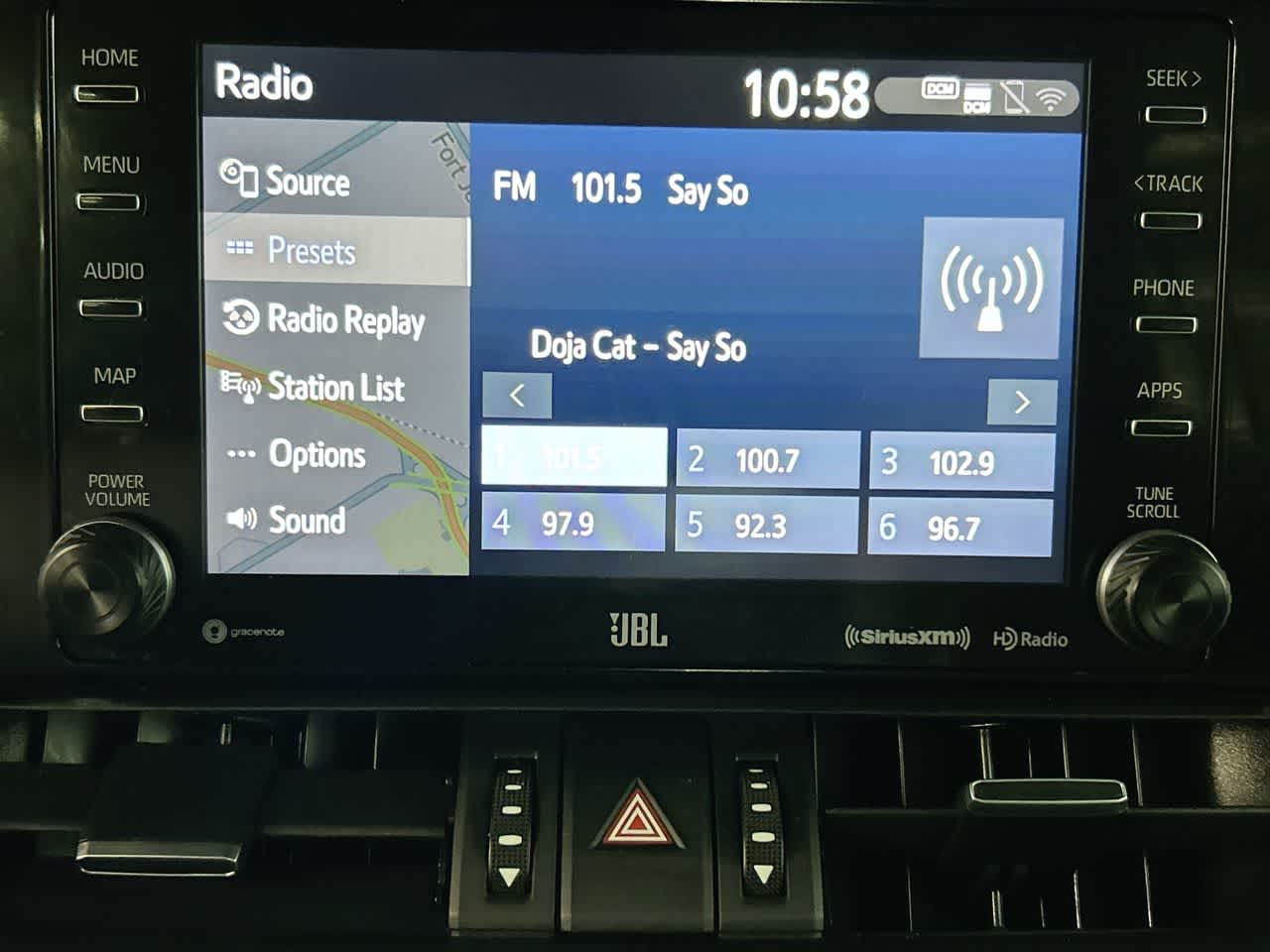 2020 Toyota RAV4 Hybrid Limited photo 27