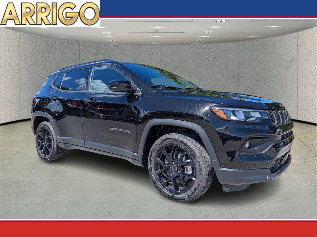 2026 Jeep Compass Altitude's photo
