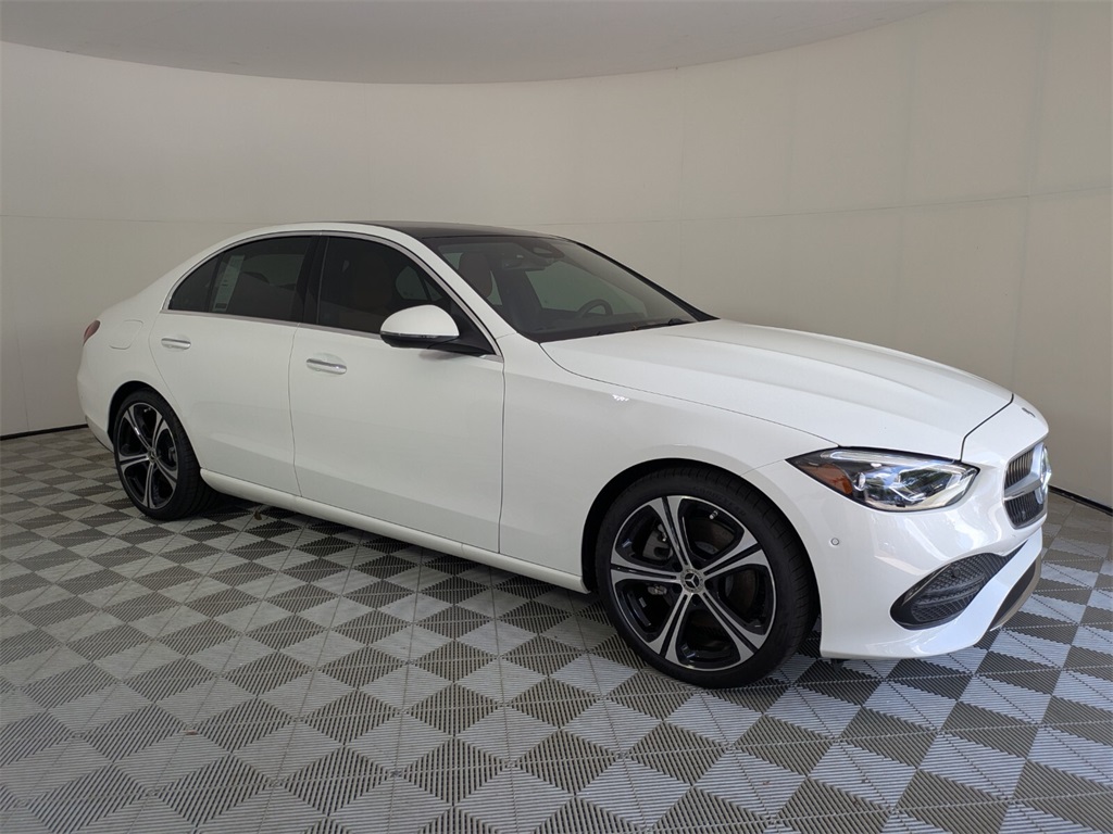 2026 Mercedes-Benz C-Class Sedan C 300's photo